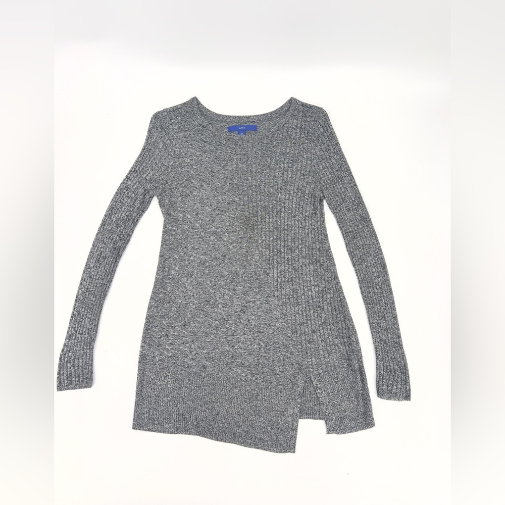 Gray Ribbed Knit Sweater - Picture 5 of 13
